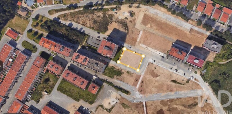 Land in Santa Maria da Feira - view 1