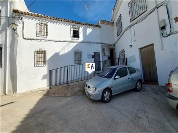 House in Priego de Cordoba - view 1
