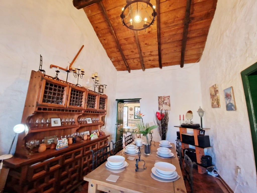 House in San Miguel - Image 3