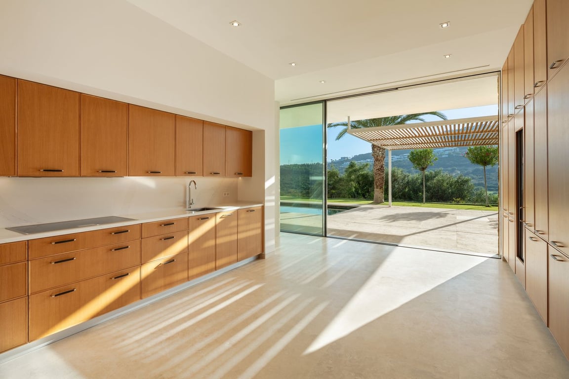 Villa in Casares - Image 3