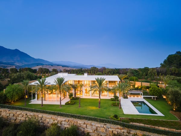 Villa in Casares - view 1