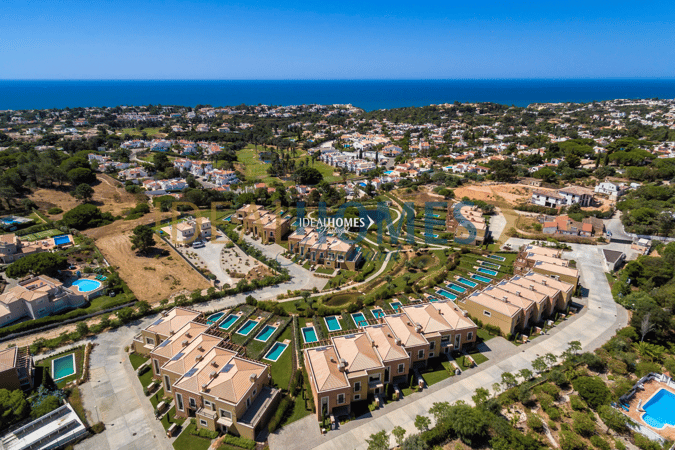 House in Carvoeiro - view 1