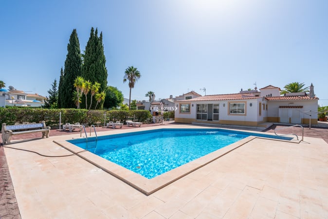 Villa in Albufeira - view 1