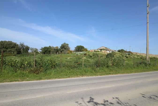 Land in Portimao - view 1