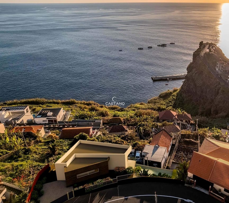 Villa in Ribeira Brava - Image 3