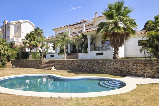 Villa in Mijas Costa - view 1