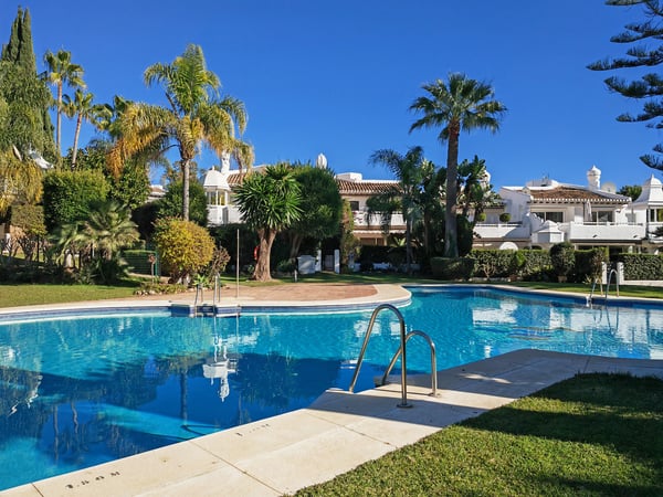 House in Marbella - view 1