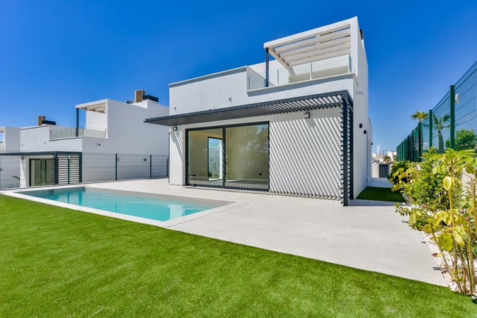 Villa in Finestrat - view 1