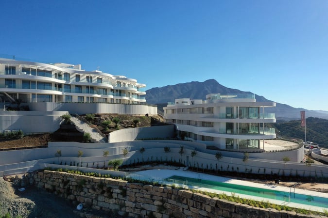 House in Benahavis - view 1