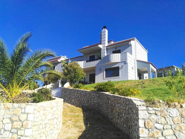 Villa in Pastida - view 1