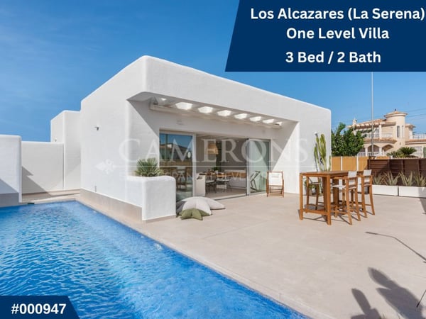 House in Los Alcazares - view 1