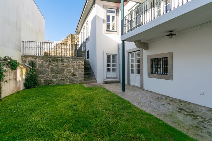 House in Foz do Douro - view 1