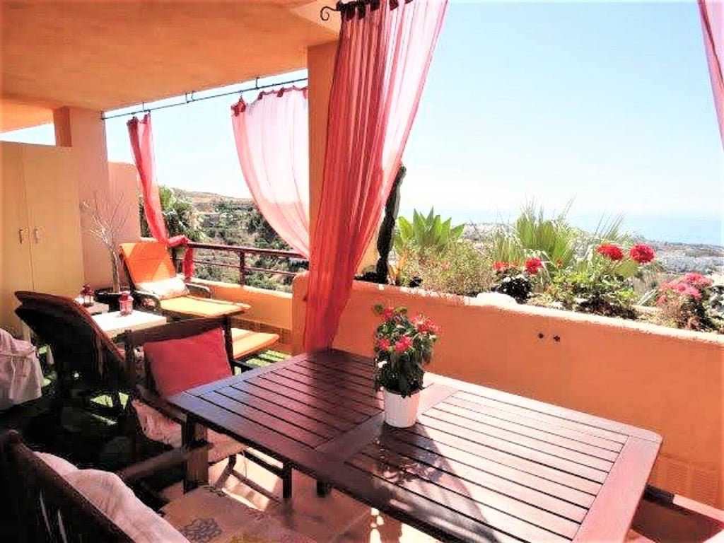 Apartment in Malaga - Image 2