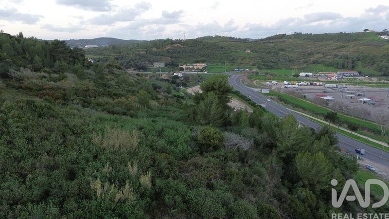 Land in Matacaes - view 1