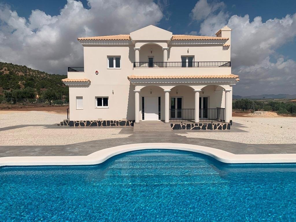 Villa in Pinoso - Image 3