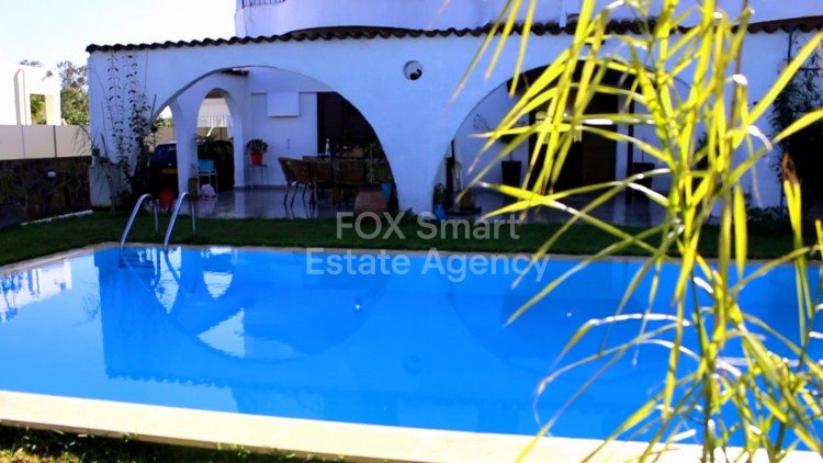 House in Strovolos - view 1