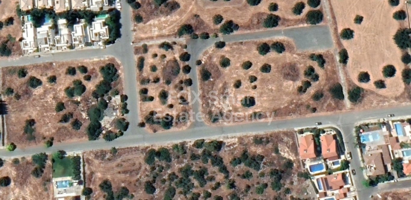Land in Paramali - Image 2