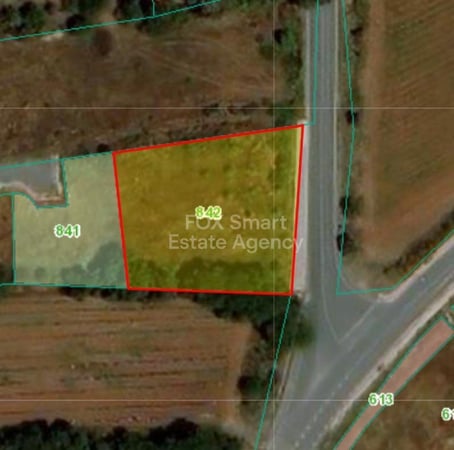 Land in Emba - view 1