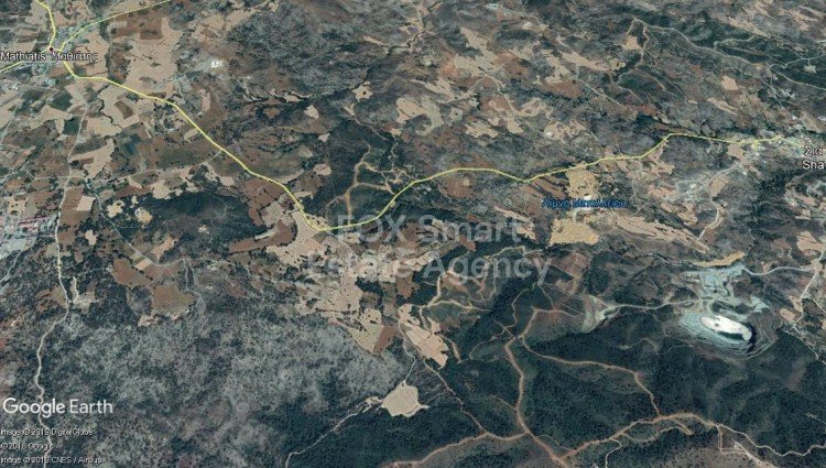 Land in Mathiatis - view 1