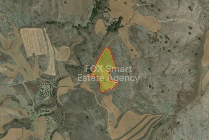 Land in Episkopeio - view 1