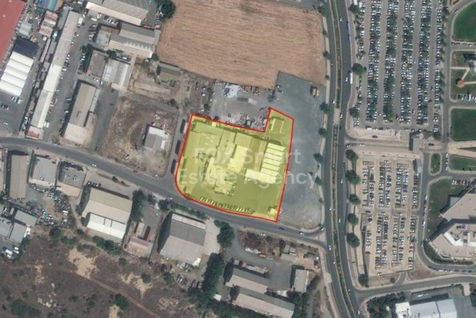 Land in Nicosia Municipality - view 1