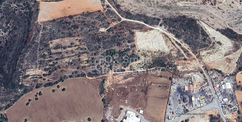 Land in Ypsonas - view 1