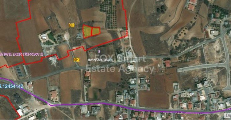 Land in Palaiometocho - view 1