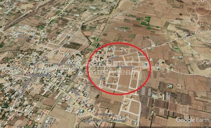 Land in Psimolofou - view 1