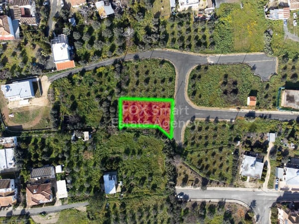 Land in Psimolofou - view 1