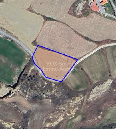 Land in Ergates - view 1