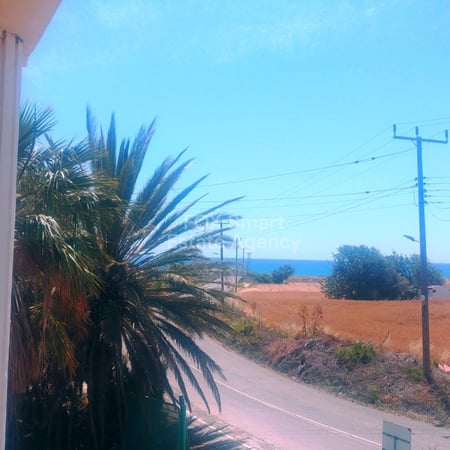 House in Maroni - view 1