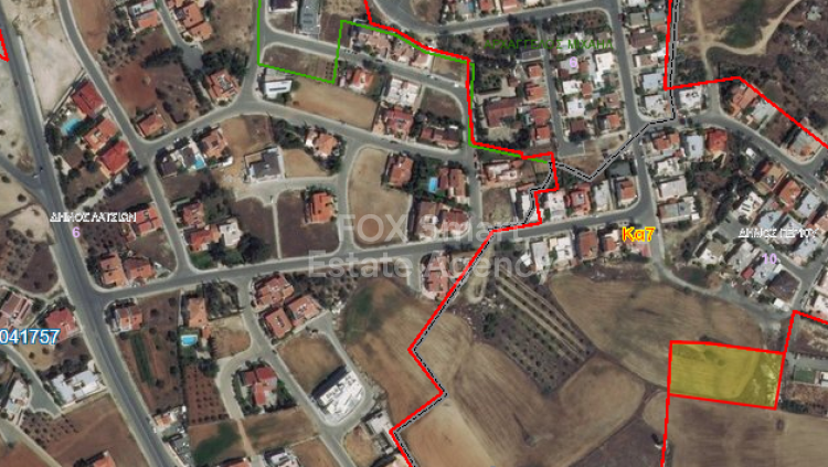 Land in Geri - view 1