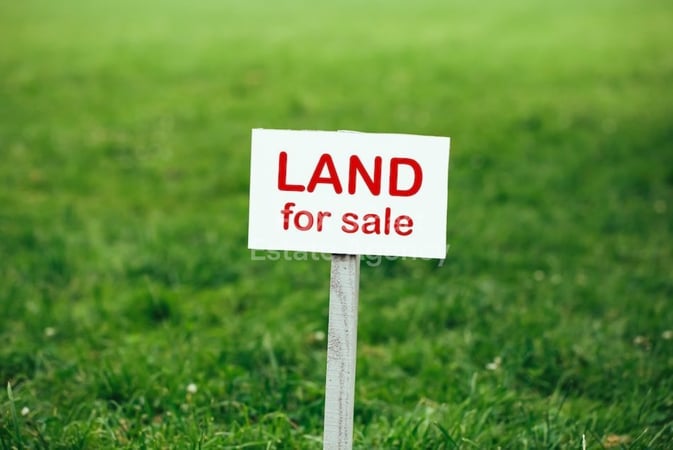 Land in Peristerona - view 1