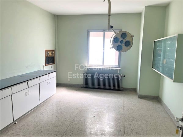 Apartment in Ayios Antonios - view 1