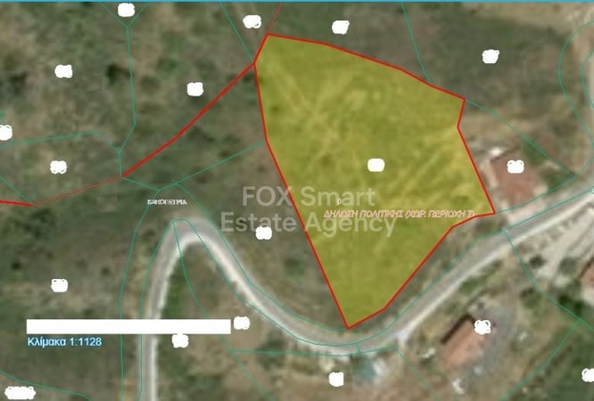 Land in Kakopetria - view 1