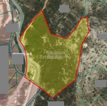 Land in Paramytha - view 1