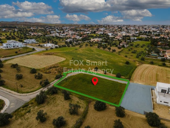 Land in Tseri - view 1