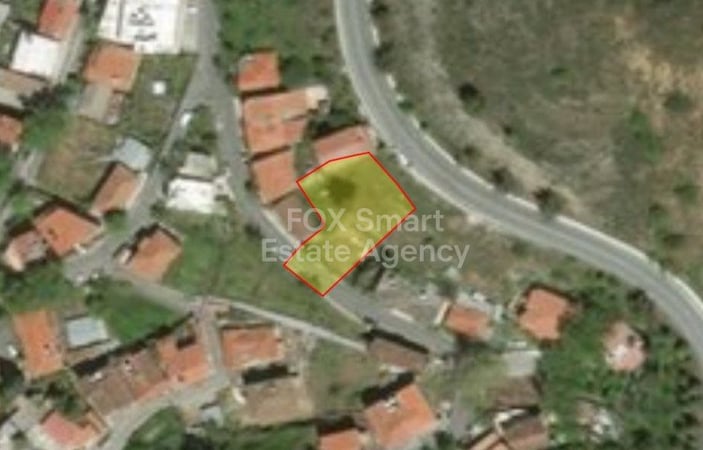 Land in Kakopetria - view 1