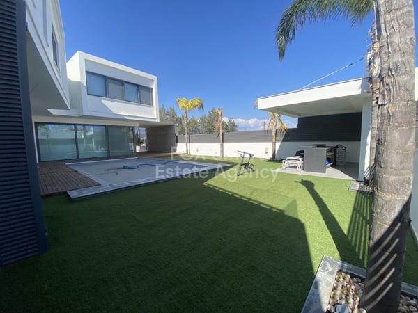 House in Tserkezoi - view 1