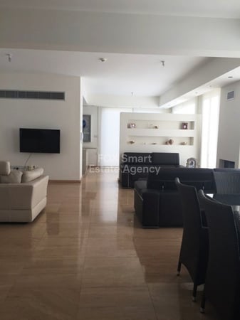 House in Lakatamia - view 1