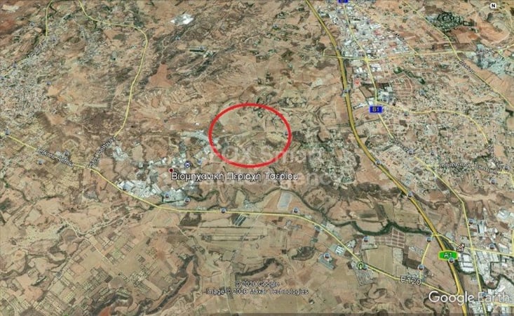 Land in Tseri - view 1