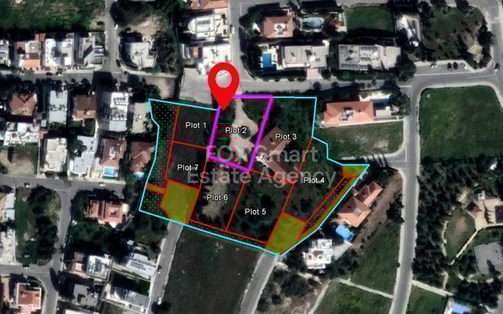 Land in Strovolos - view 1