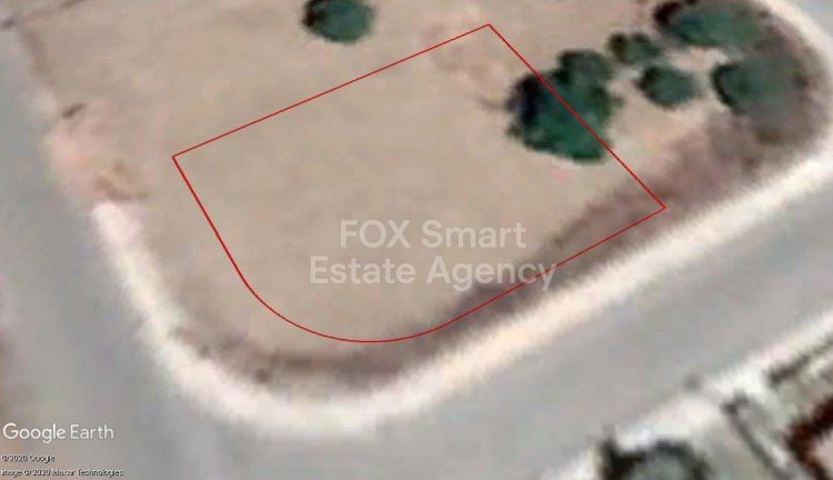 Land in Lythrodontas - view 1