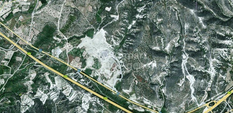 Land in Pentakomo - view 1