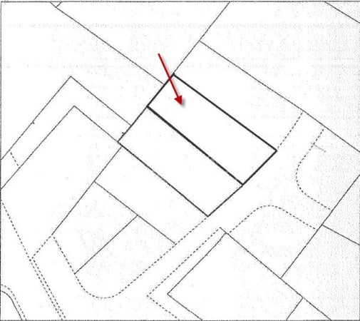 Land in Pera - view 1