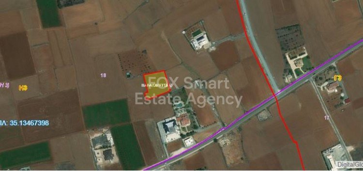 Land in Palaiometocho - view 1