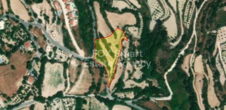 Land in Tsada - view 1