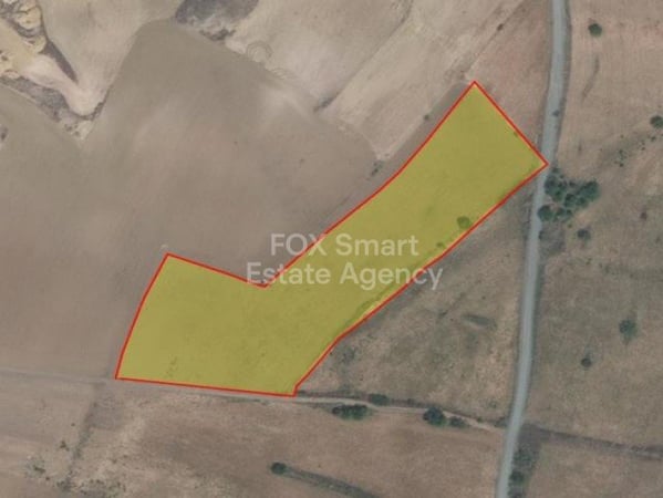 Land in Aglantzia - view 1