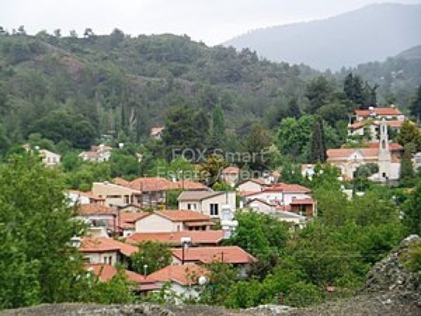Land in Mandria - view 1