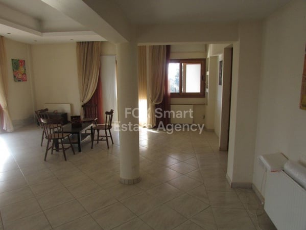 House in Meniko - view 1